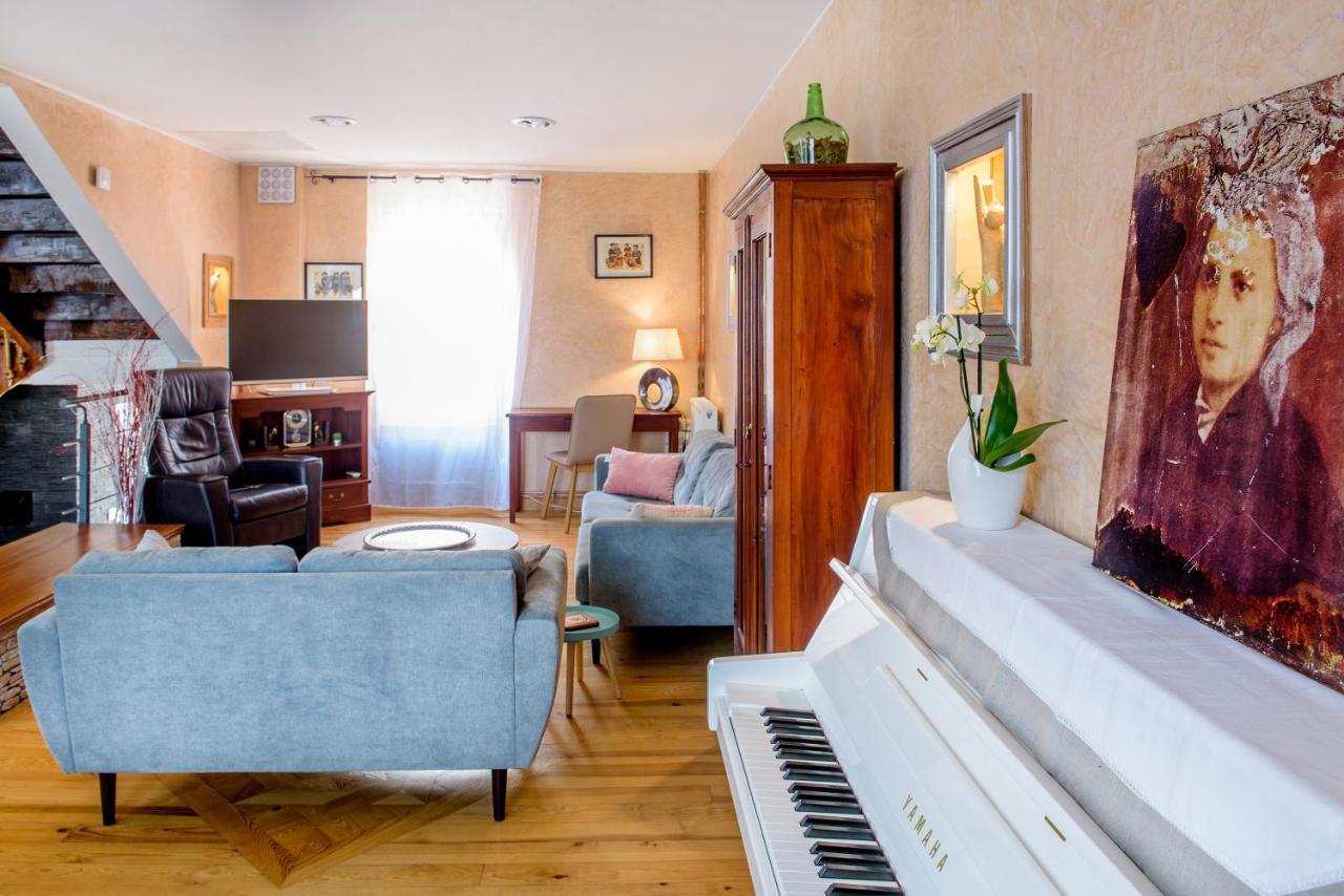 Hotel La Sainte Famille Lurdy Exteriér fotografie